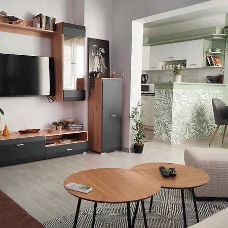 5munutes From The Airport & 15 From The Center Daire Sofya